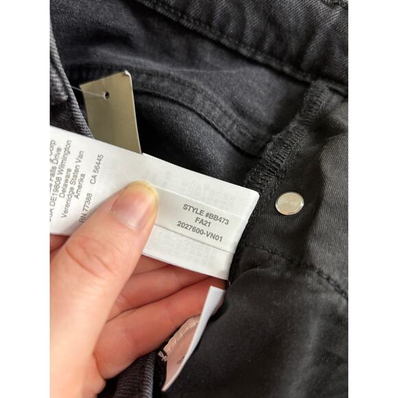 J. Crew Jeans Womens 30T Slim Boyfriend Washed Black Distressed Denim NWT - Picture 8 of 9